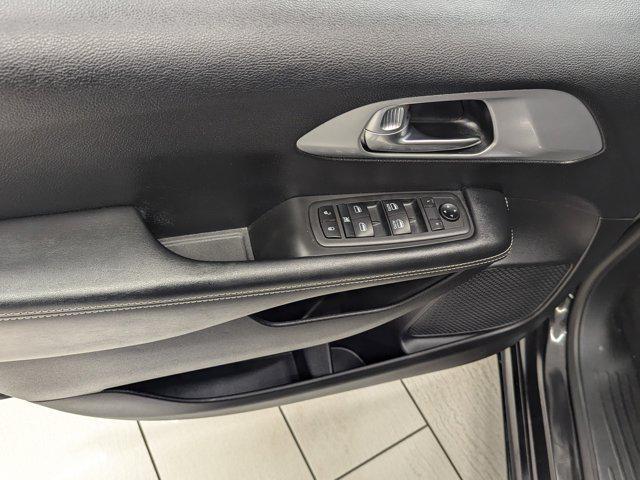 used 2020 Chrysler Pacifica Hybrid car, priced at $23,799