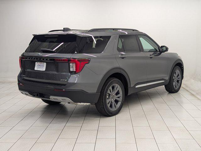 new 2025 Ford Explorer car, priced at $45,796