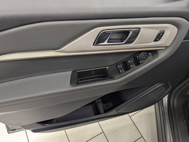 new 2025 Ford Explorer car, priced at $45,796