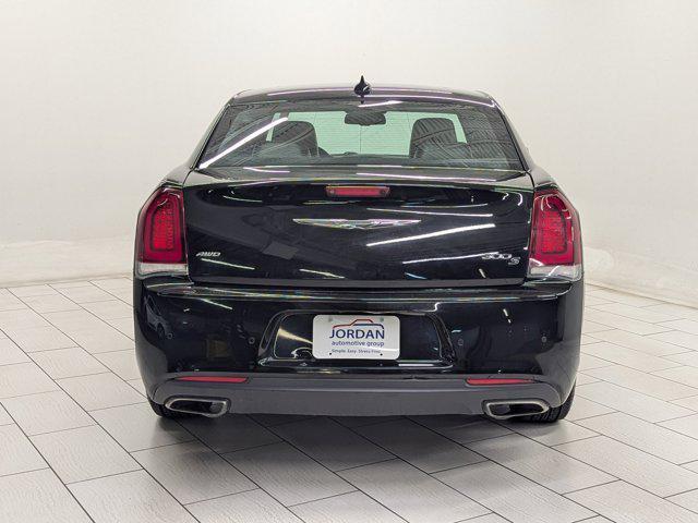 used 2018 Chrysler 300 car, priced at $15,999