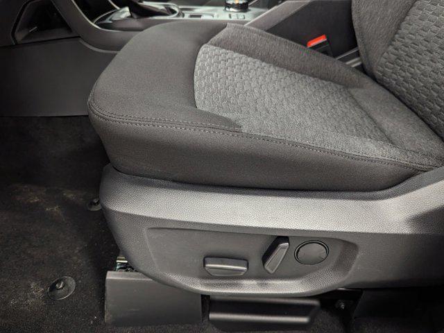 new 2025 Ford Ranger car, priced at $45,997