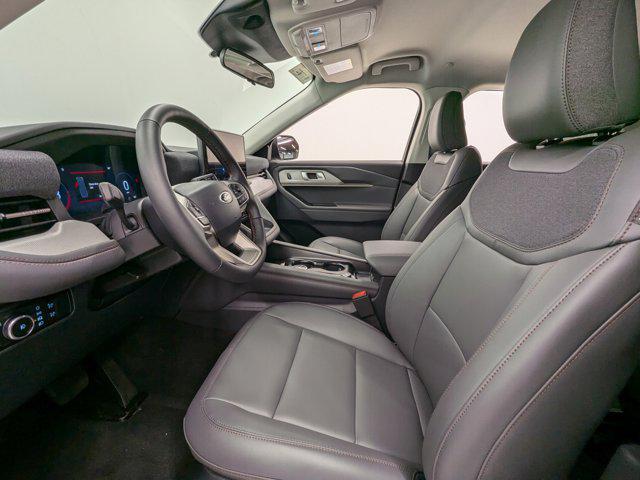 new 2025 Ford Explorer car, priced at $48,185