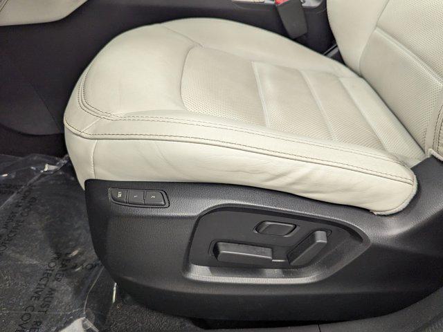 used 2022 Mazda CX-5 car, priced at $25,998