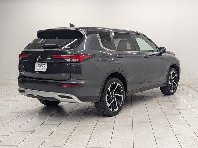 used 2024 Mitsubishi Outlander car, priced at $24,799