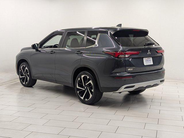 used 2024 Mitsubishi Outlander car, priced at $24,799