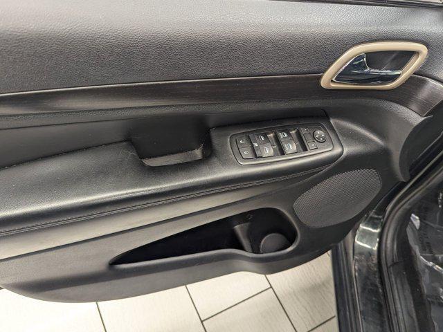 used 2014 Jeep Grand Cherokee car, priced at $8,597