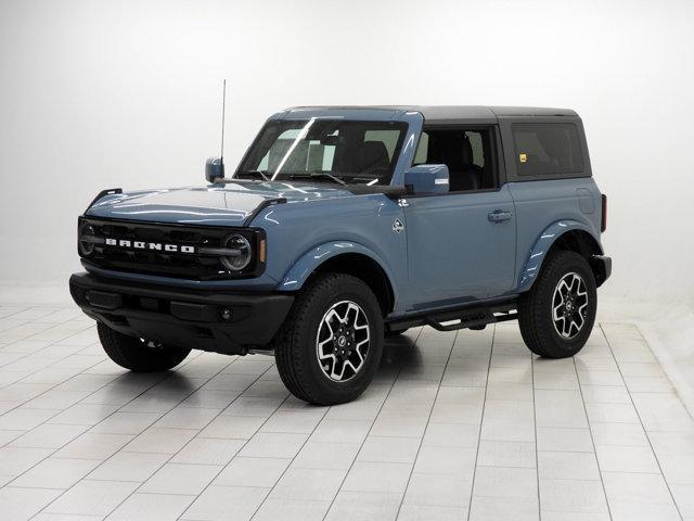 new 2023 Ford Bronco car, priced at $54,432