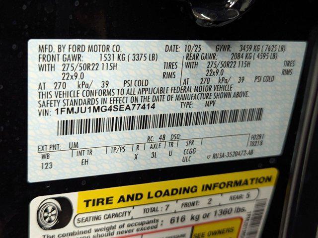 new 2025 Ford Expedition car, priced at $81,416