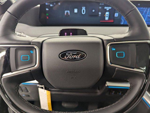 new 2025 Ford Expedition car, priced at $81,416