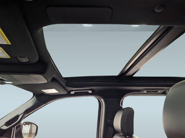 new 2025 Ford Expedition car, priced at $81,416