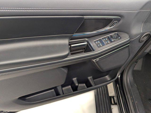 new 2025 Ford Expedition car, priced at $81,416