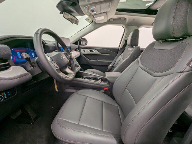 new 2025 Ford Explorer car, priced at $46,714