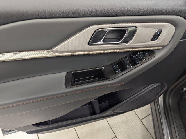 new 2025 Ford Explorer car, priced at $46,714
