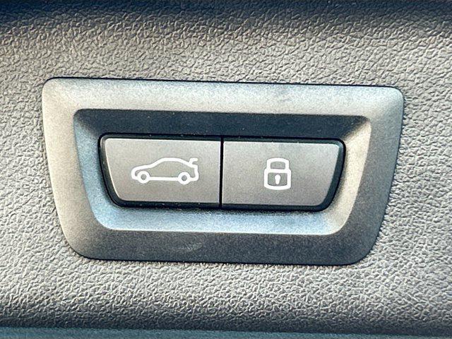 used 2025 BMW X7 car, priced at $77,428