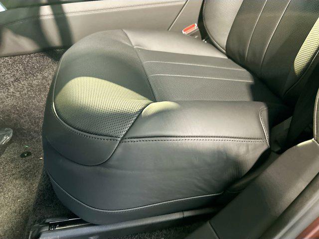 new 2025 Land Rover Range Rover car, priced at $250,120