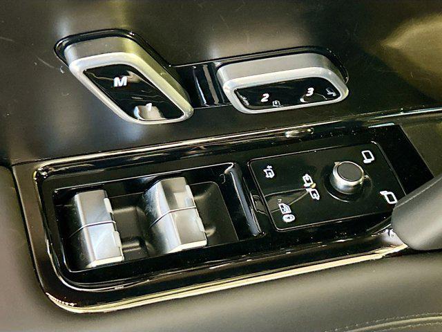 new 2025 Land Rover Range Rover car, priced at $250,120