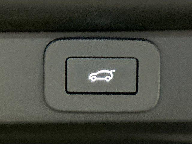new 2025 Land Rover Range Rover car, priced at $155,880