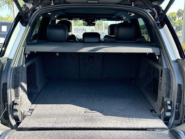 new 2025 Land Rover Range Rover car, priced at $133,265