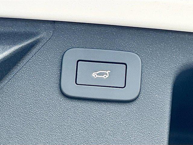 new 2025 Land Rover Discovery Sport car, priced at $54,375