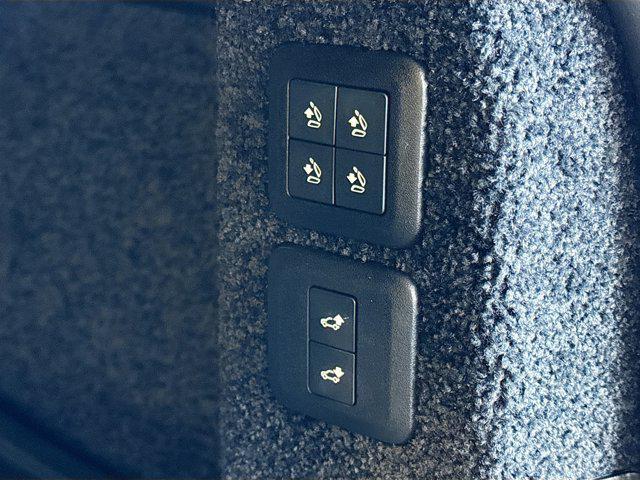 used 2020 Land Rover Range Rover car, priced at $41,400