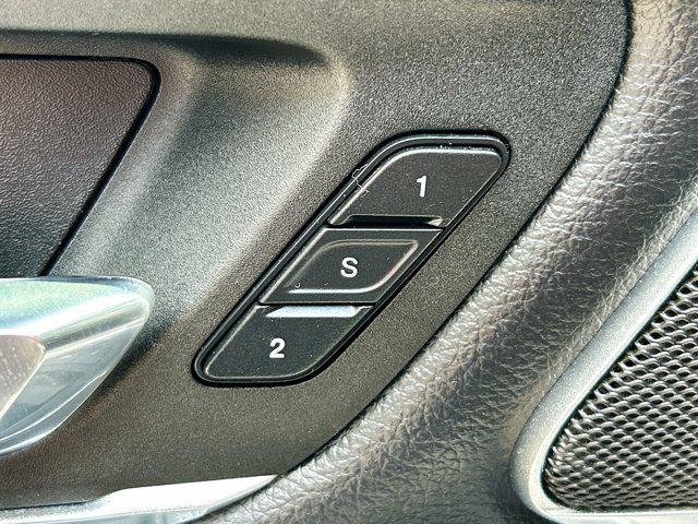 used 2022 Ram 1500 car, priced at $39,726