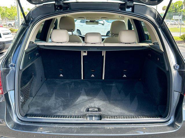 used 2021 Mercedes-Benz GLC 300 car, priced at $26,995