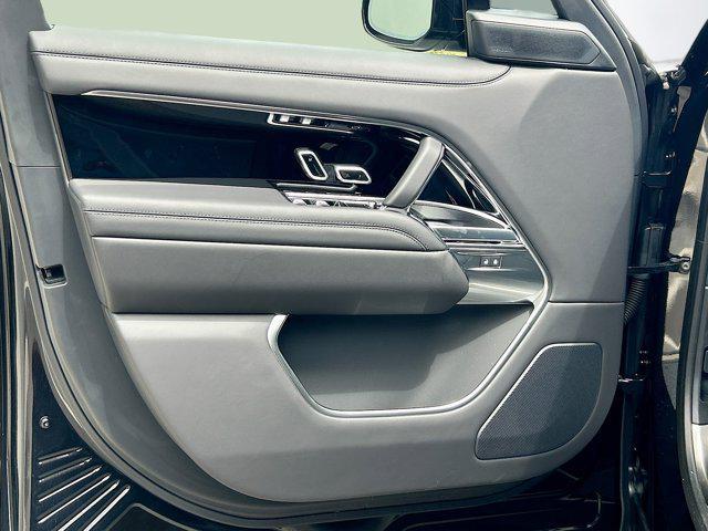 new 2025 Land Rover Range Rover car, priced at $130,255