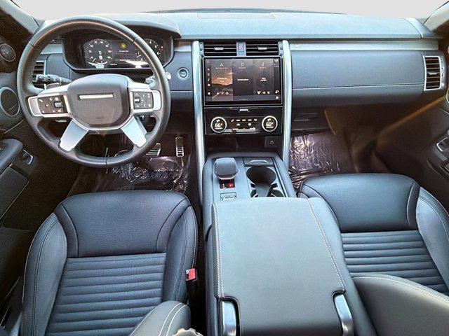 used 2025 Land Rover Discovery car, priced at $59,242