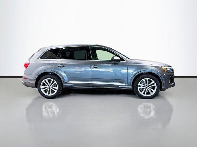 used 2025 Audi Q7 car, priced at $48,987