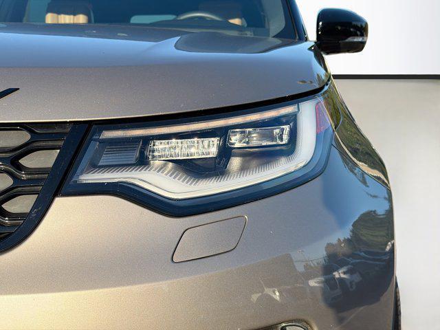 used 2024 Land Rover Discovery car, priced at $40,532