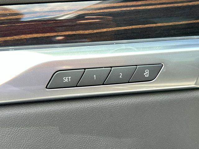 used 2025 Cadillac Escalade ESV car