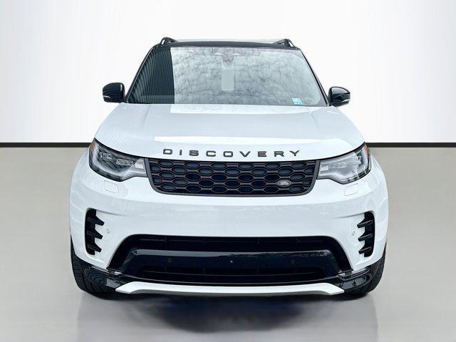 new 2025 Land Rover Discovery car, priced at $77,868