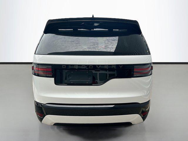 new 2025 Land Rover Discovery car, priced at $77,868