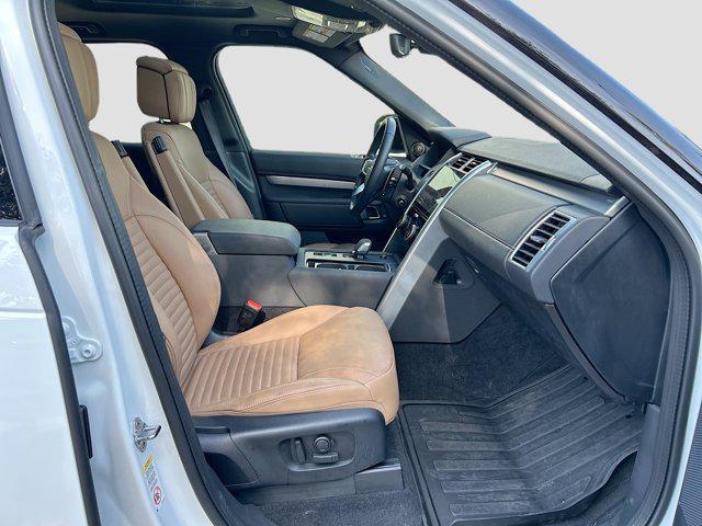 used 2025 Land Rover Discovery car, priced at $62,210