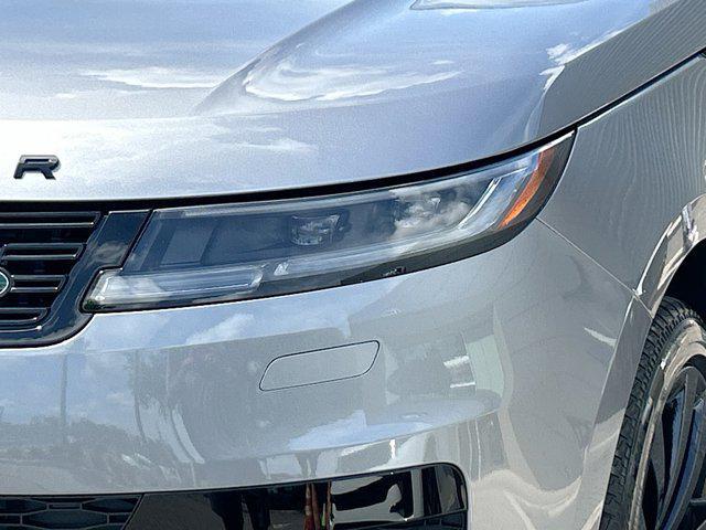 new 2025 Land Rover Range Rover Sport car, priced at $101,225