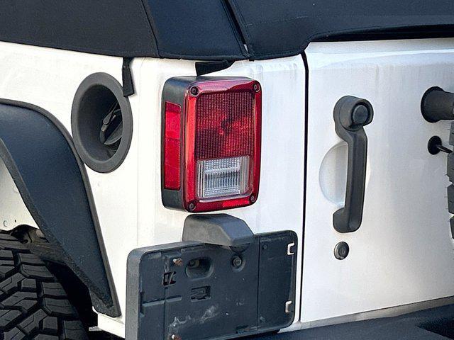 used 2015 Jeep Wrangler Unlimited car, priced at $24,998