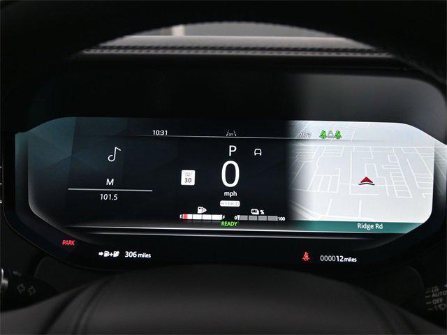 new 2025 Land Rover Range Rover car, priced at $134,685