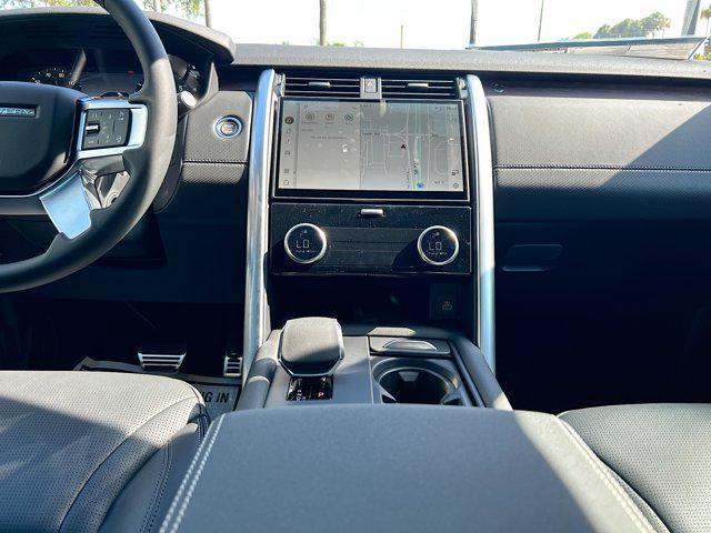 new 2025 Land Rover Discovery car, priced at $71,778