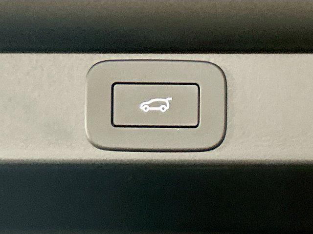 new 2025 Land Rover Range Rover car, priced at $126,245