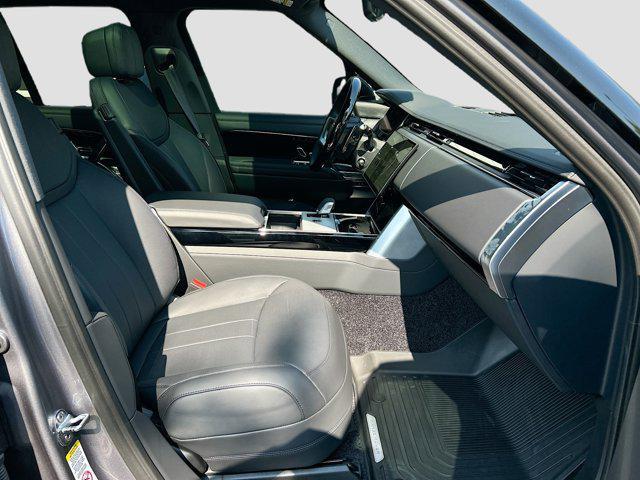 new 2025 Land Rover Range Rover car, priced at $141,630