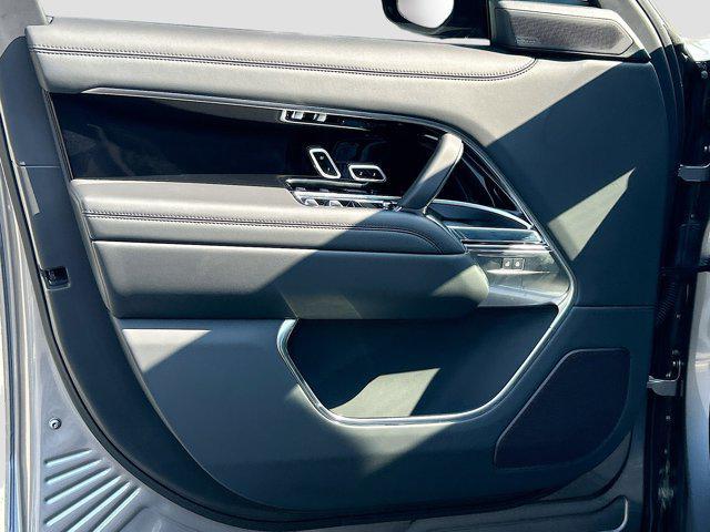new 2025 Land Rover Range Rover car, priced at $141,630