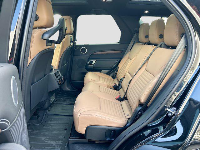 new 2025 Land Rover Discovery car, priced at $73,628