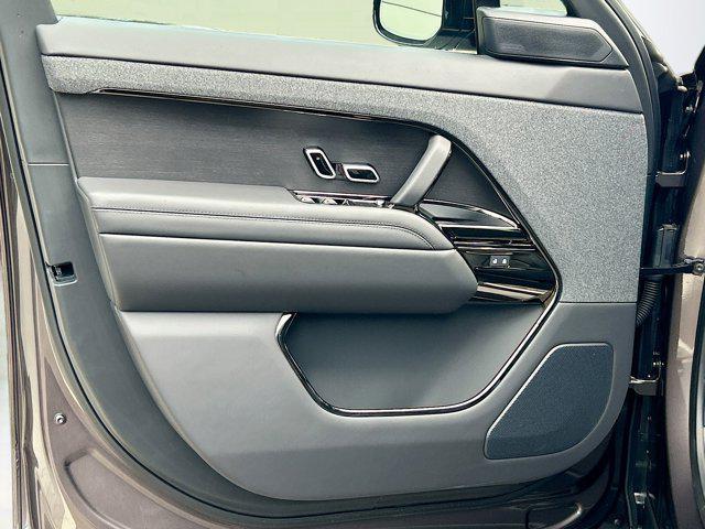 new 2025 Land Rover Range Rover Sport car, priced at $105,875