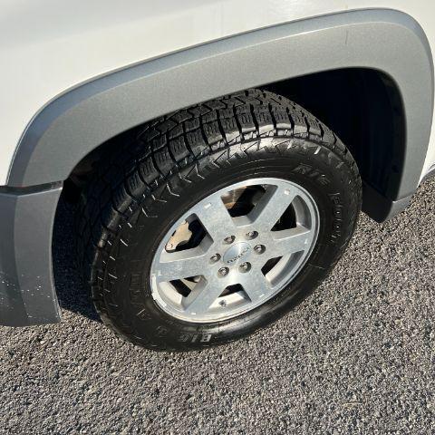 used 2005 Isuzu Ascender car, priced at $3,999