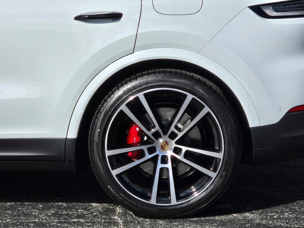 new 2026 Porsche Cayenne car, priced at $139,410