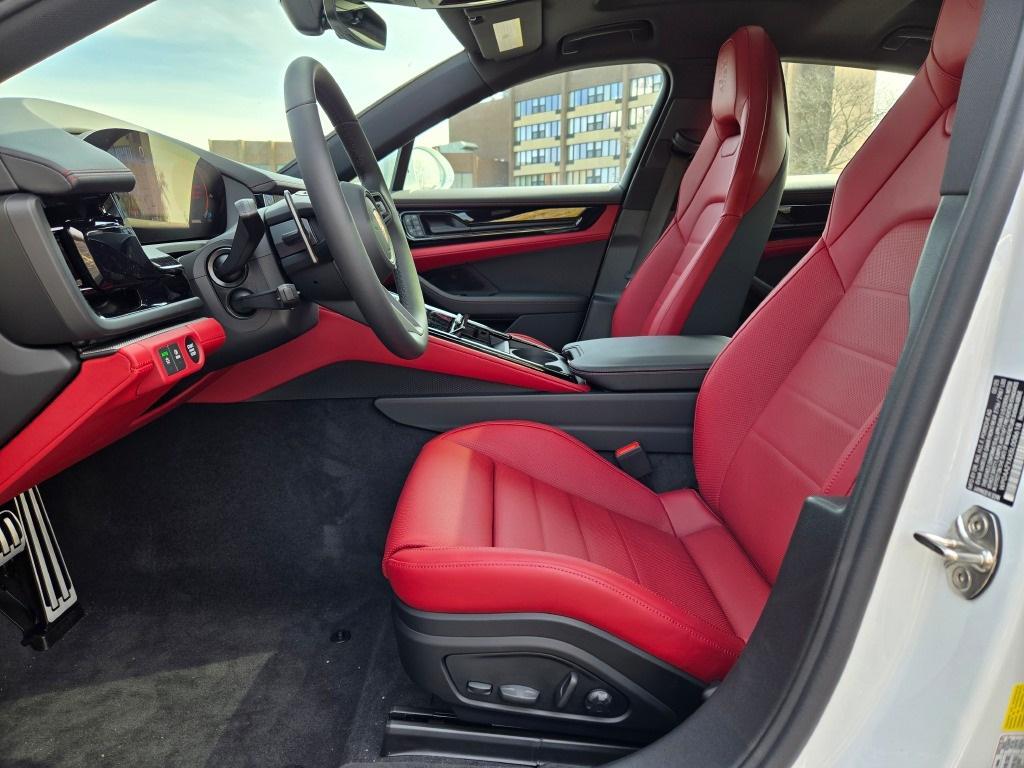new 2025 Porsche Panamera car, priced at $136,245