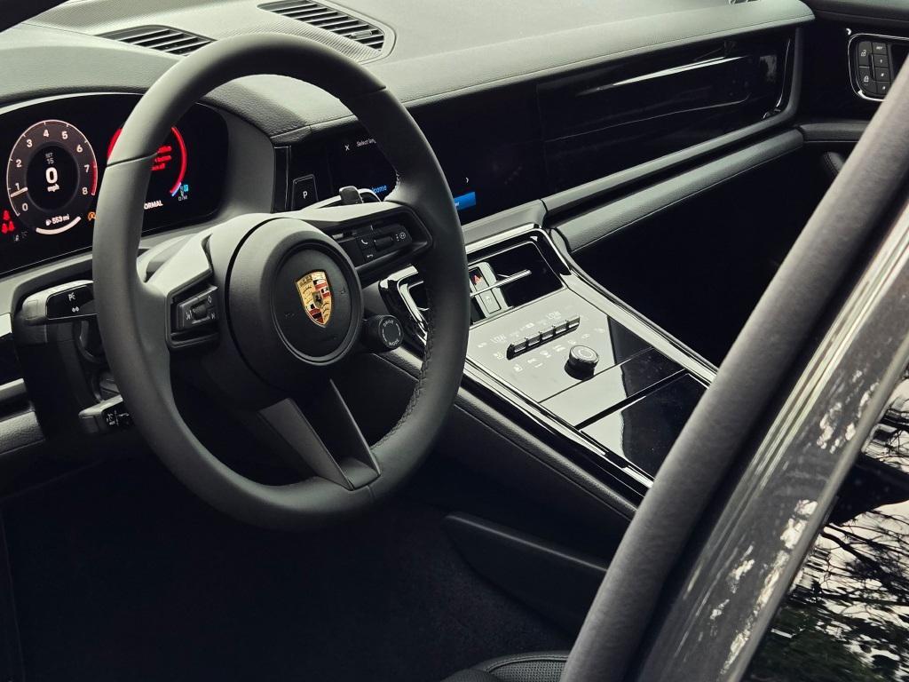 new 2025 Porsche Panamera car, priced at $141,945