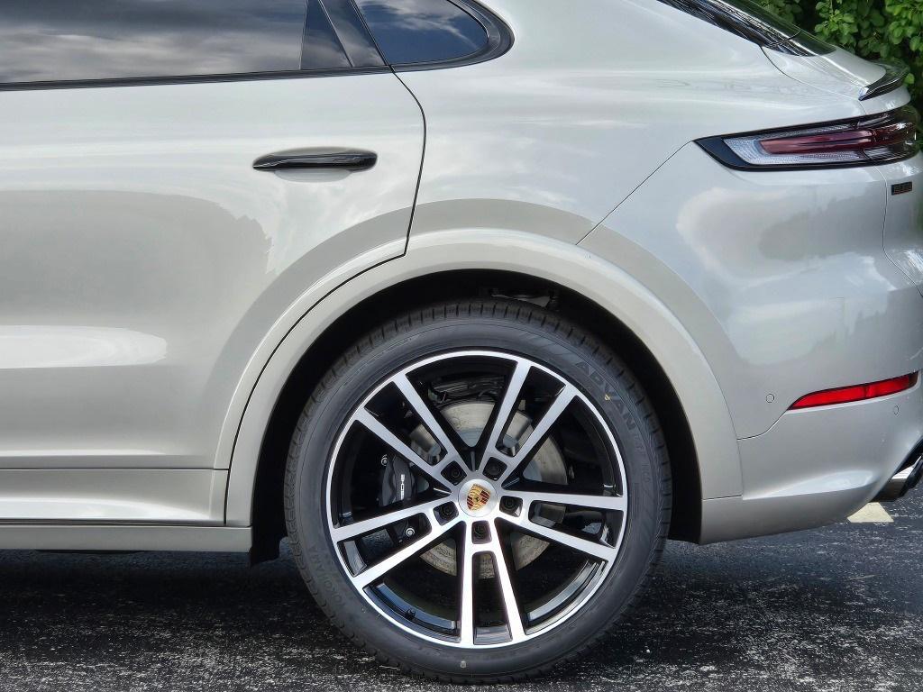 new 2026 Porsche Cayenne car, priced at $118,770