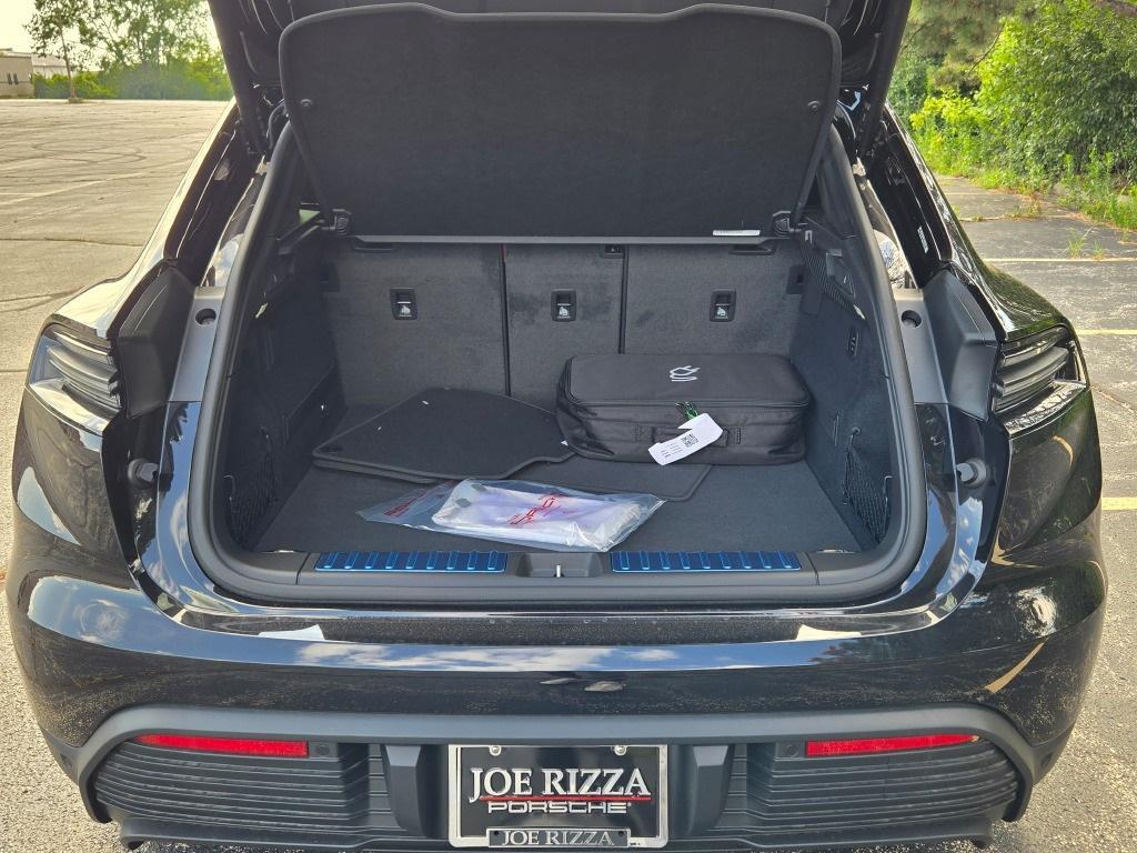 new 2025 Porsche Macan car, priced at $114,575