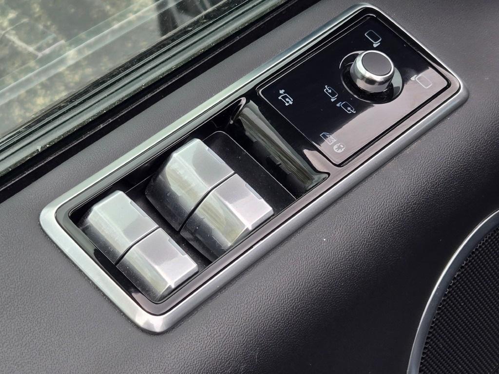 used 2022 Land Rover Range Rover Sport car, priced at $42,490